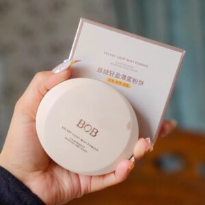 bob velvet light mist compact powder